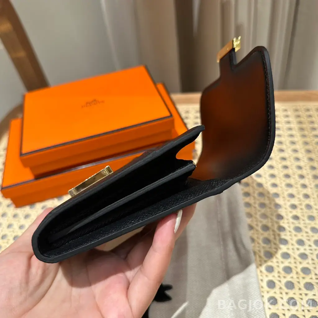 에르메스 Hermes 콘스탄스 컴팩트 반지갑 앱송 상세 이미지
