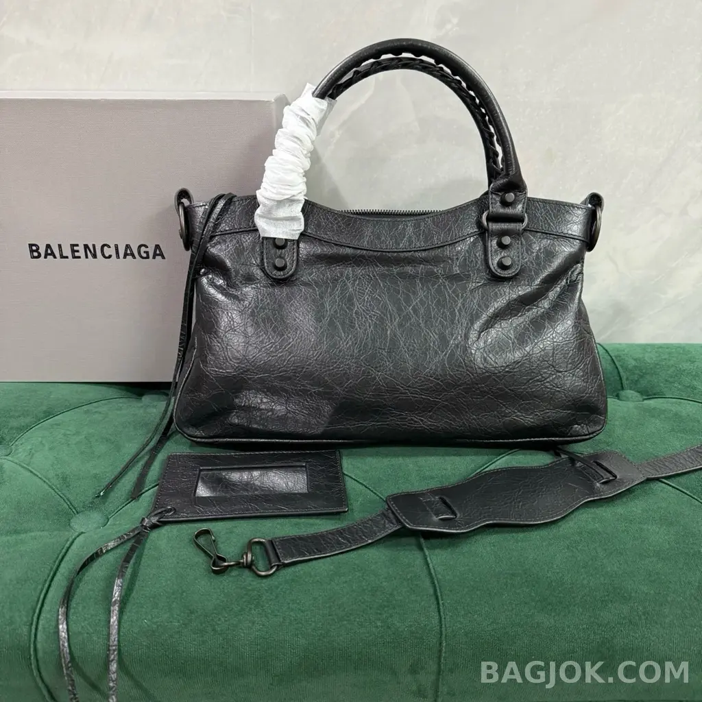 발렌시아가 Balenciaga 르 시티 퍼스트 백 상세 이미지