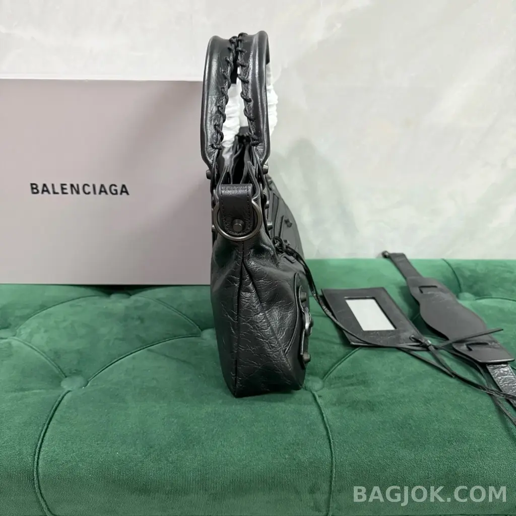 발렌시아가 Balenciaga 르 시티 퍼스트 백 상세 이미지