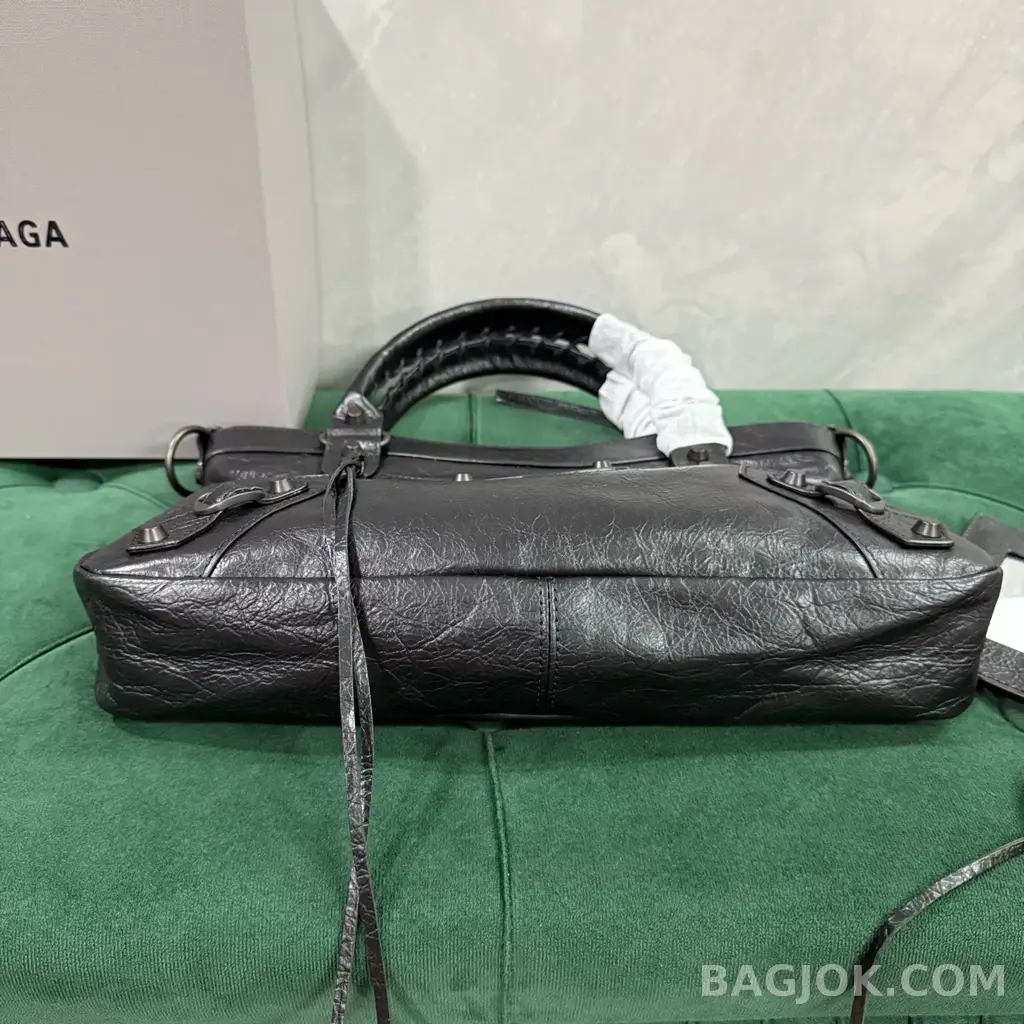 발렌시아가 Balenciaga 르 시티 퍼스트 백 상세 이미지