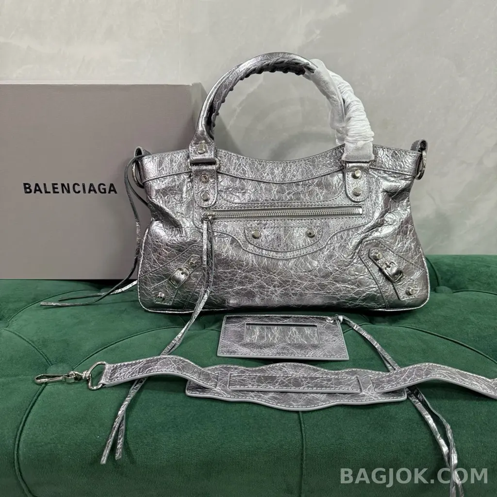 발렌시아가 Balenciaga 르 시티 퍼스트 백 상세 이미지