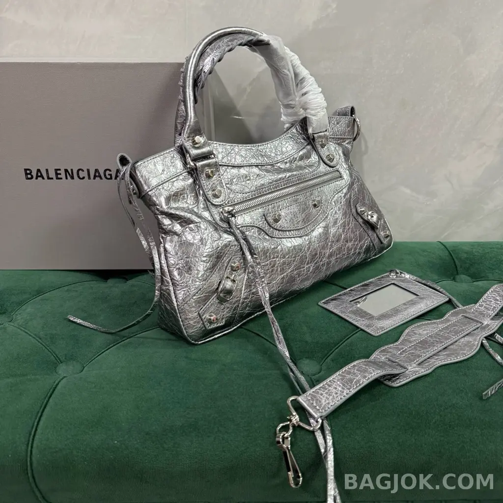발렌시아가 Balenciaga 르 시티 퍼스트 백 상세 이미지