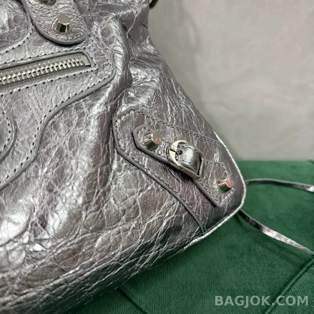 발렌시아가 Balenciaga 르 시티 퍼스트 백 상세 이미지