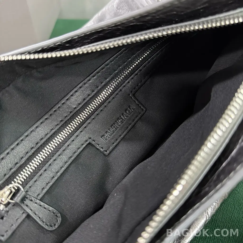 발렌시아가 Balenciaga 르 시티 퍼스트 백 상세 이미지