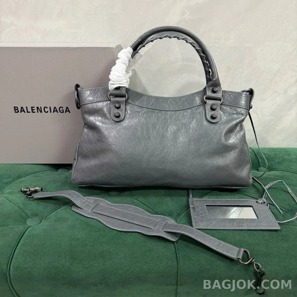 발렌시아가 Balenciaga 르 시티 퍼스트 백 상세 이미지