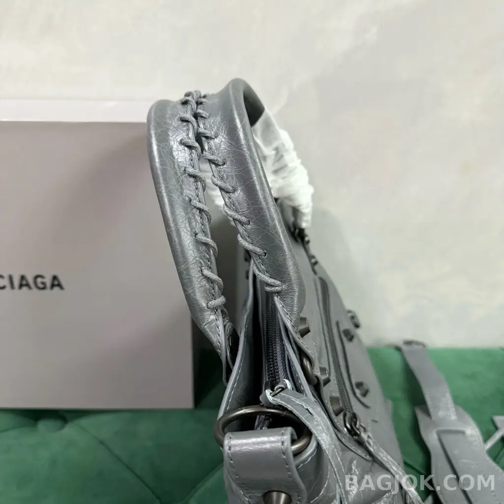 발렌시아가 Balenciaga 르 시티 퍼스트 백 상세 이미지