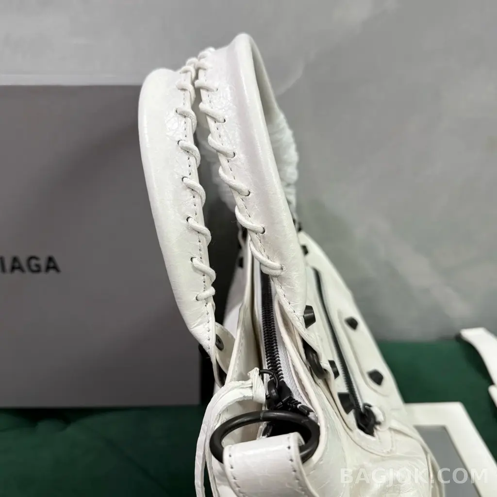 발렌시아가 Balenciaga 르 시티 퍼스트 백 상세 이미지