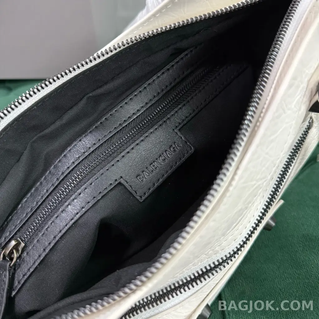 발렌시아가 Balenciaga 르 시티 퍼스트 백 상세 이미지