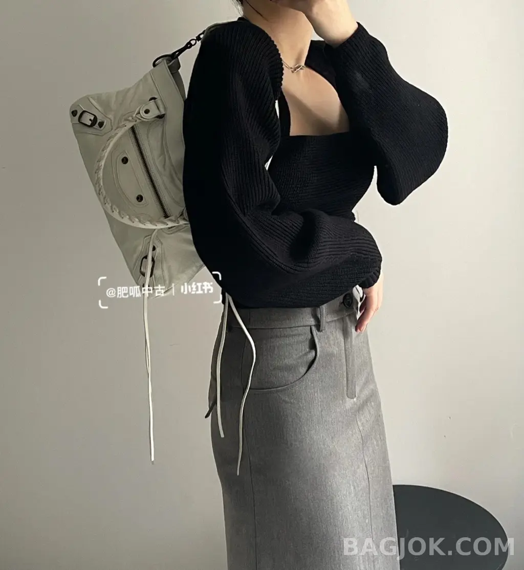 발렌시아가 Balenciaga 르 시티 퍼스트 백 상세 이미지