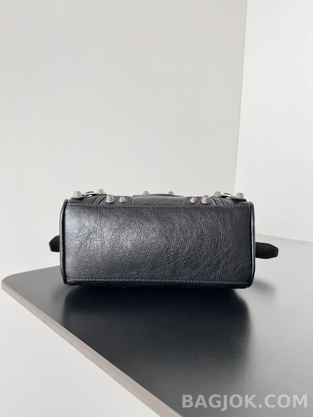 발렌시아가 Balenciaga 르 카골 스몰 더플백 상세 이미지