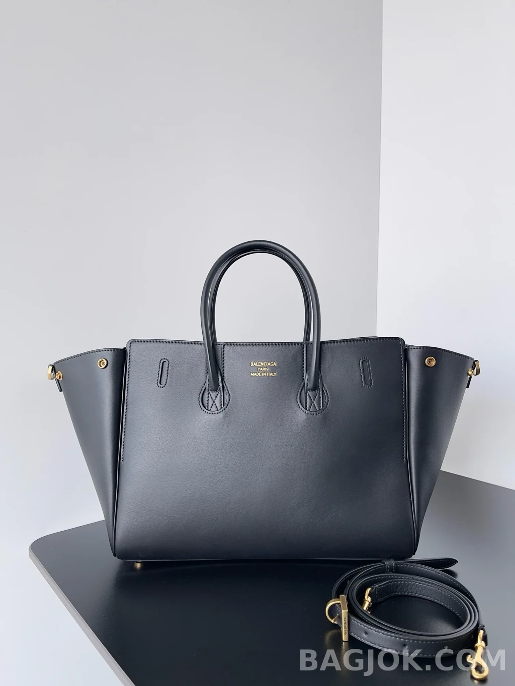 발렌시아가 Balenciaga 벨 에어 캐리 올 백 스몰 상세 이미지