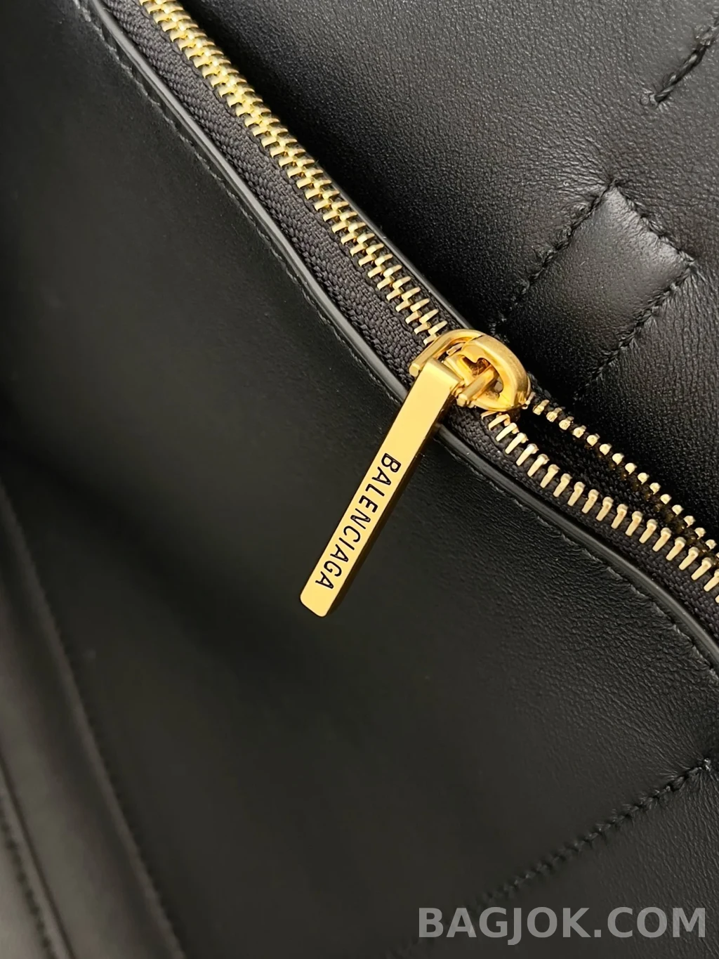 발렌시아가 Balenciaga 벨 에어 캐리 올 백 스몰 상세 이미지
