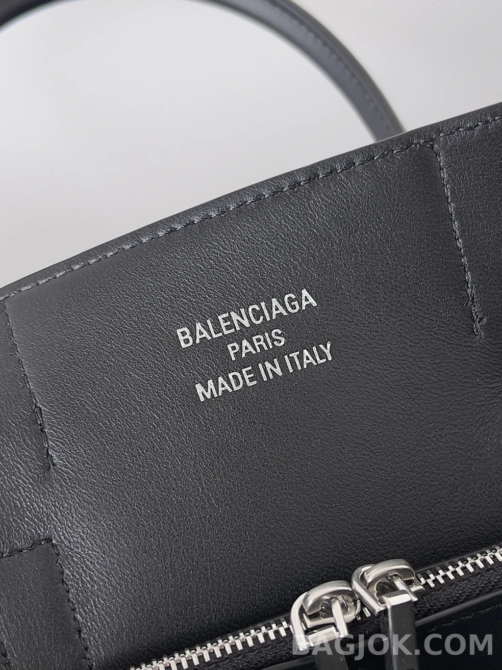 발렌시아가 Balenciaga 벨 에어 캐리 올 백 스몰 상세 이미지