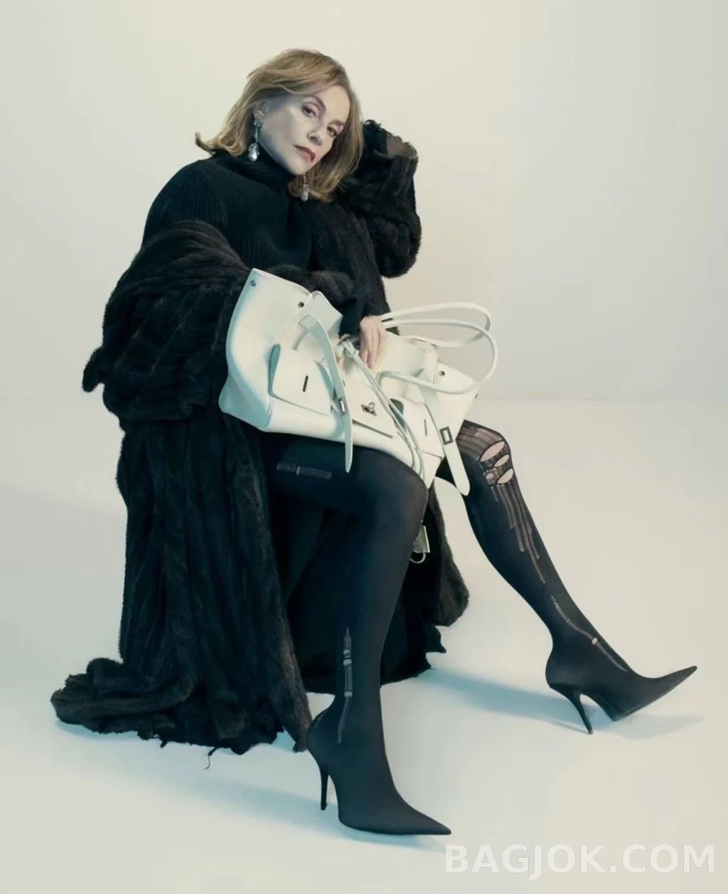 발렌시아가 Balenciaga 벨 에어 캐리 올 백 미디움 상세 이미지