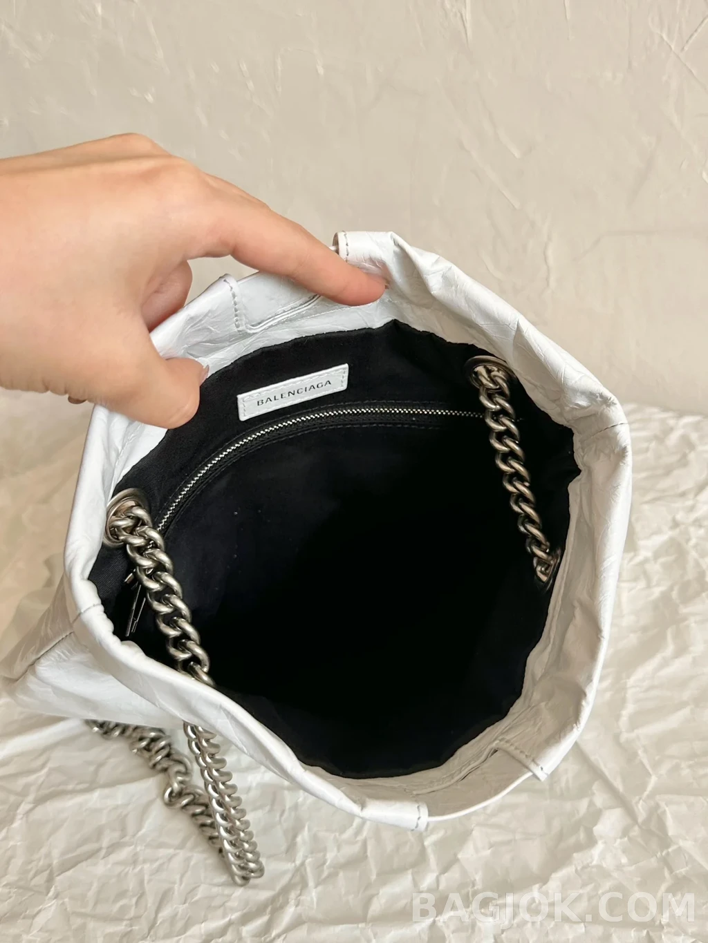 발렌시아가 Balenciaga 크러쉬 토트백 스몰 상세 이미지