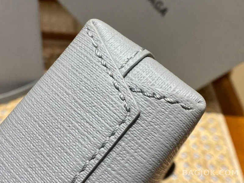 발렌시아가 Balenciaga 폰 홀더 미니 크로스백 상세 이미지