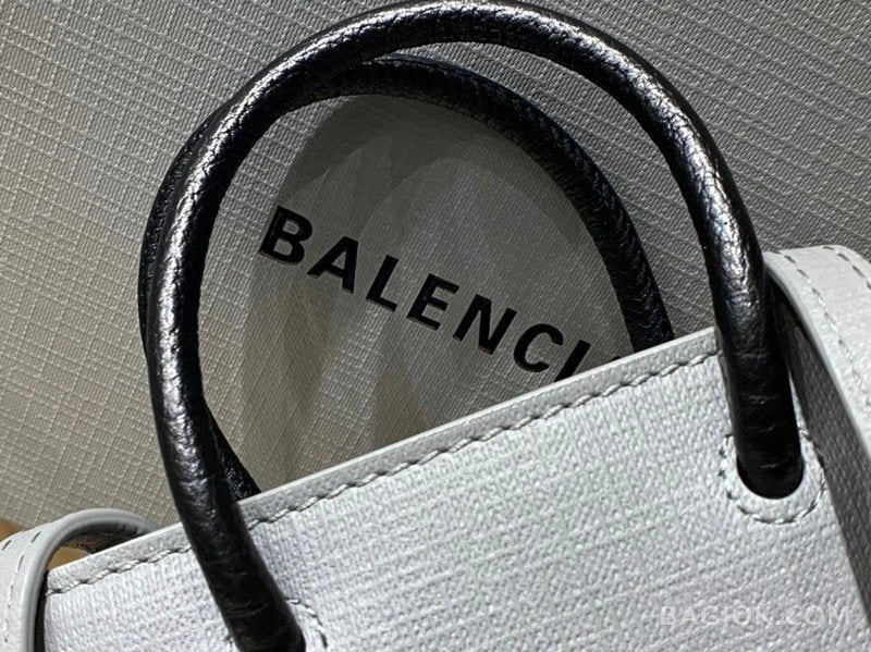 발렌시아가 Balenciaga 폰 홀더 미니 크로스백 상세 이미지