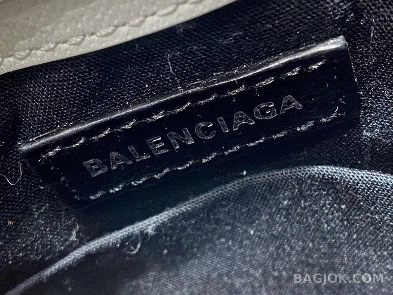 발렌시아가 Balenciaga 폰 홀더 미니 크로스백 상세 이미지