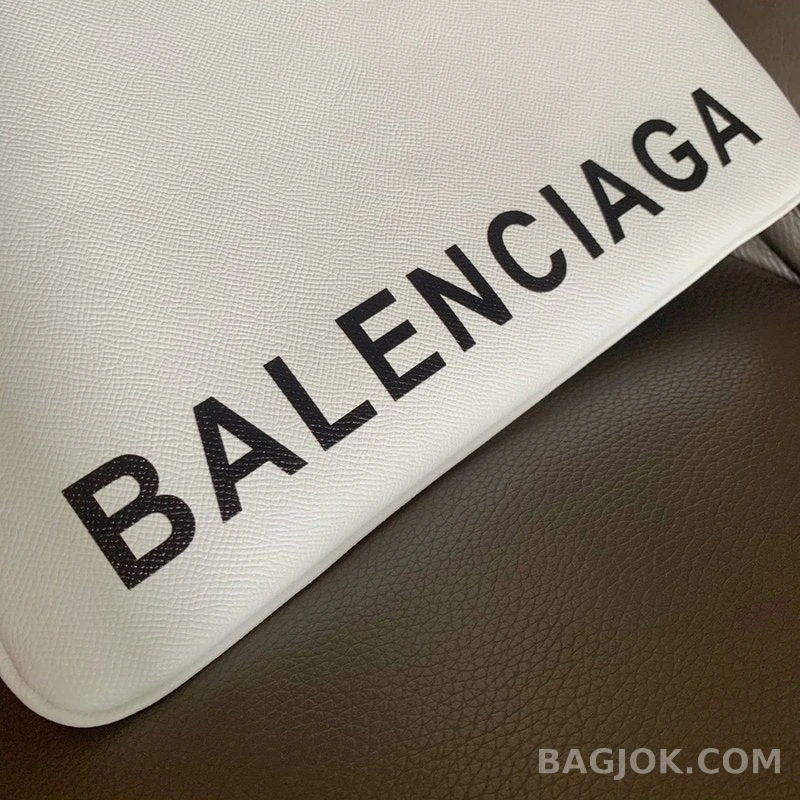 발렌시아가 Balenciaga 로고 클러치 상세 이미지