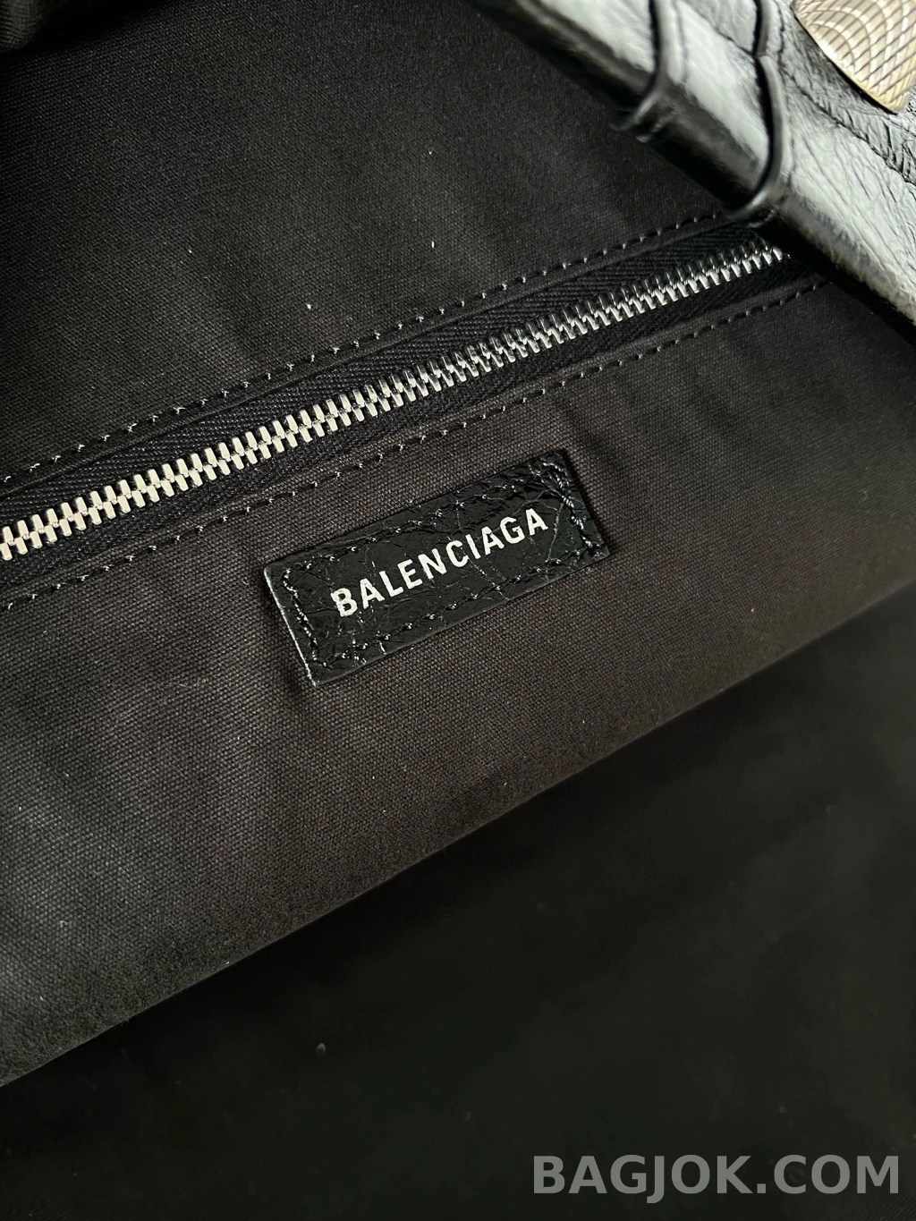 발렌시아가 Balenciaga 르 카골 백팩 상세 이미지