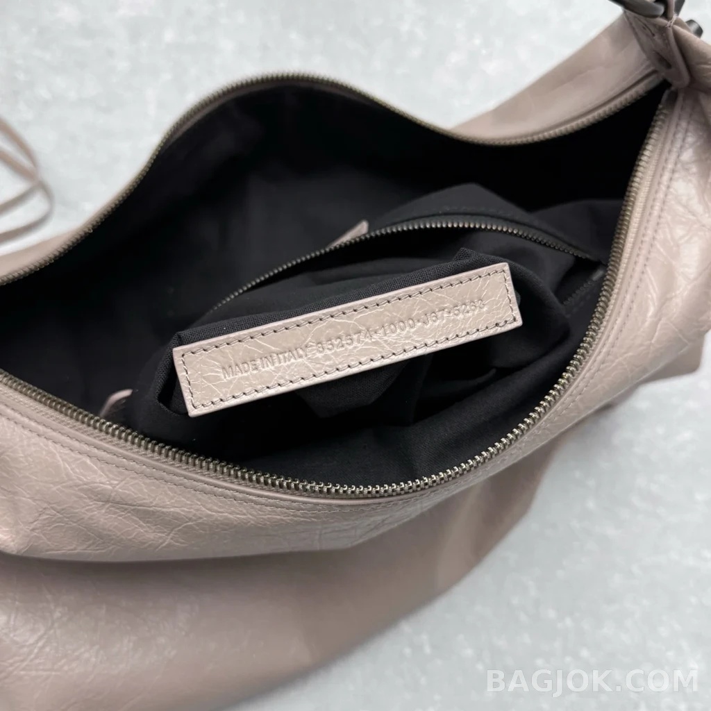 발렌시아가 Balenciaga 르 시티 호보백 미디움 상세 이미지