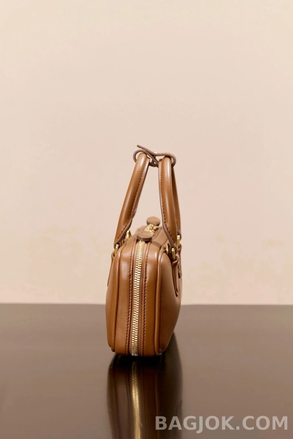 미우미우 MiuMiu 아르카디 미니 상세 이미지