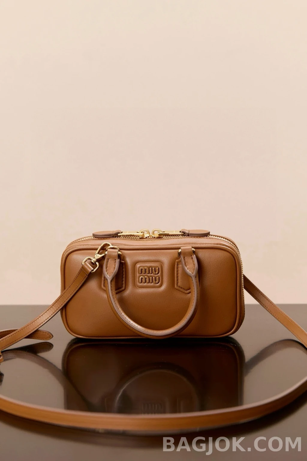 미우미우 MiuMiu 아르카디 미니 상세 이미지
