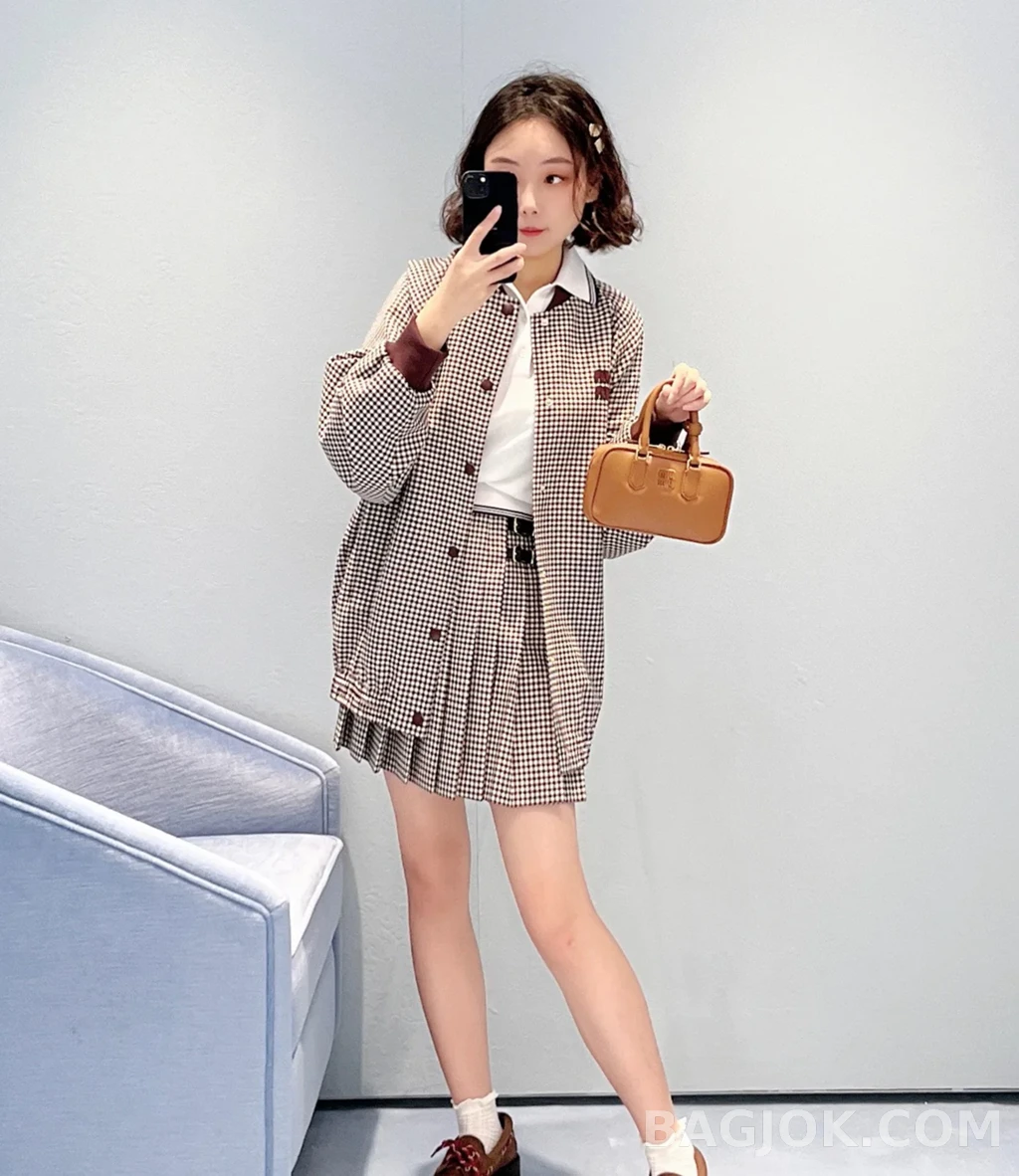 미우미우 MiuMiu 아르카디 미니 상세 이미지