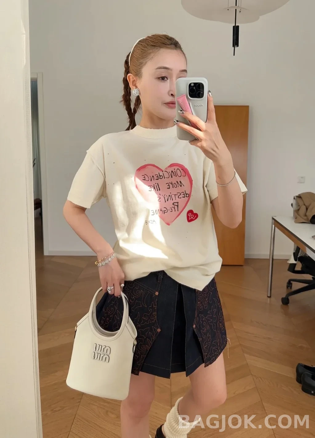 미우미우 MiuMiu 아이비백 미니 상세 이미지