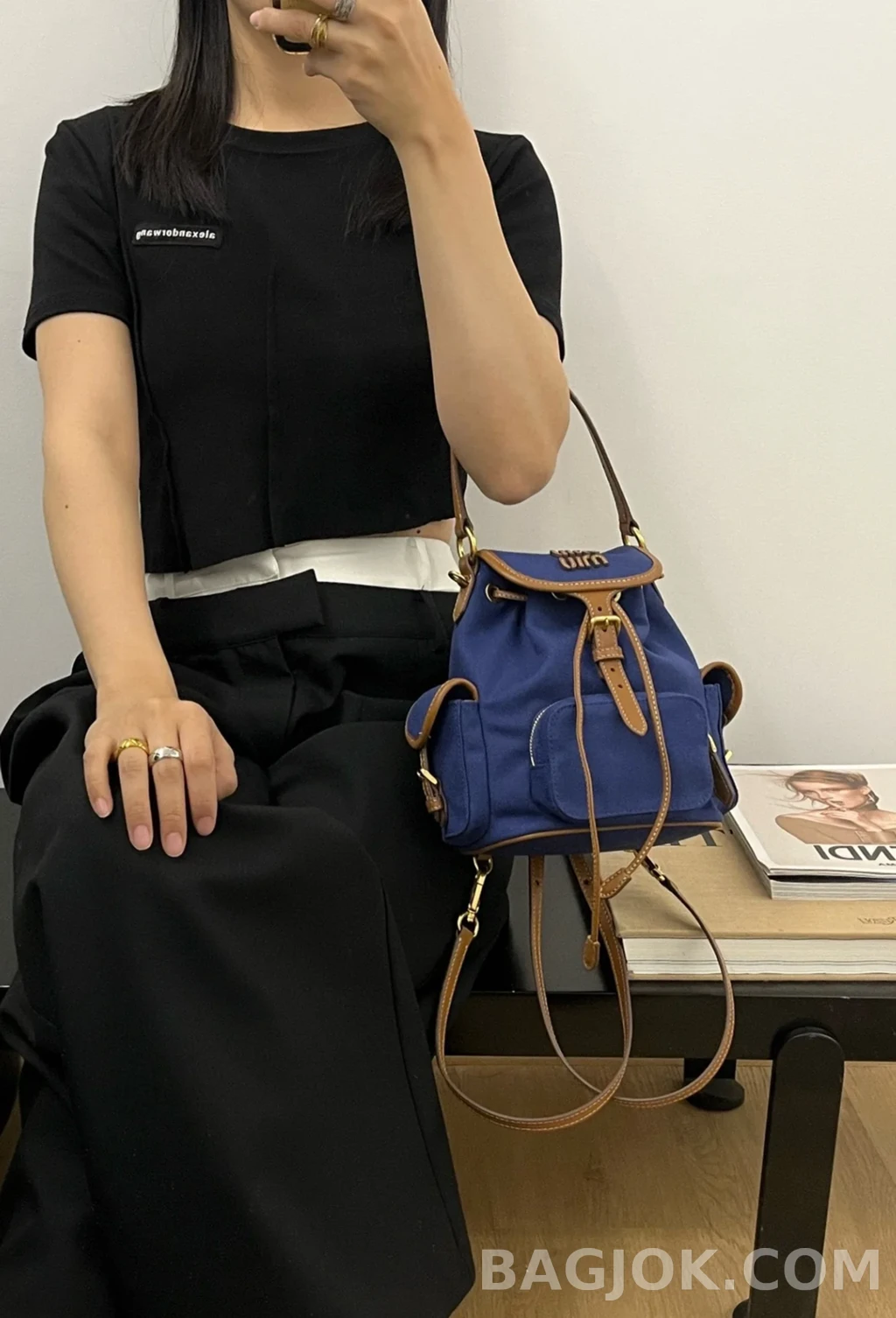 미우미우 MiuMiu 캔버스 앤 레더 백팩 스몰 상세 이미지