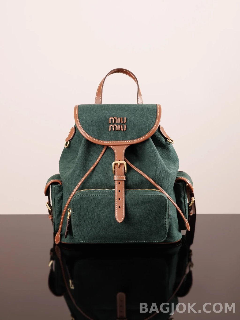 미우미우 MiuMiu 캔버스 앤 레더 백팩 미디움 상세 이미지