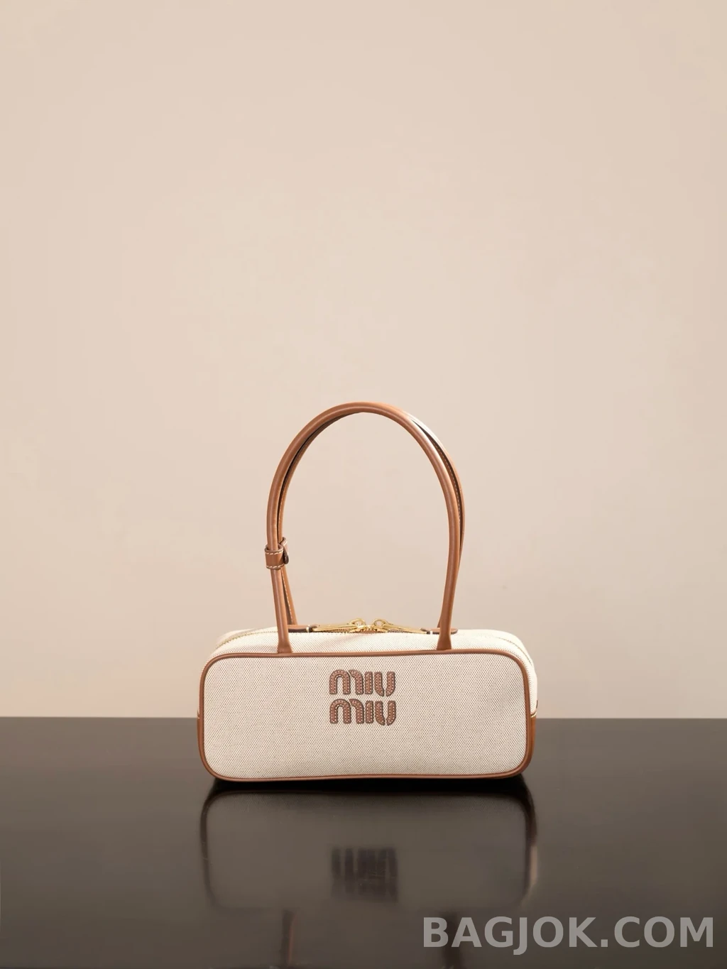 미우미우 MiuMiu 캔버스&가죽 보 백 상세 이미지