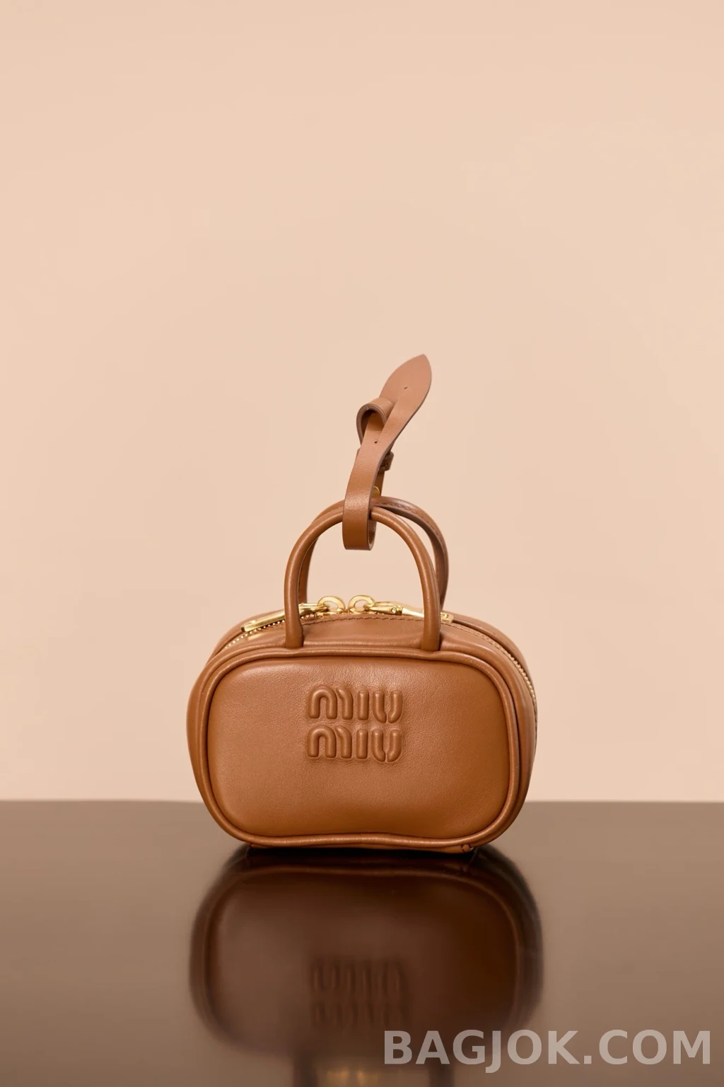 미우미우 MiuMiu 아르카디 마이크로 백 상세 이미지