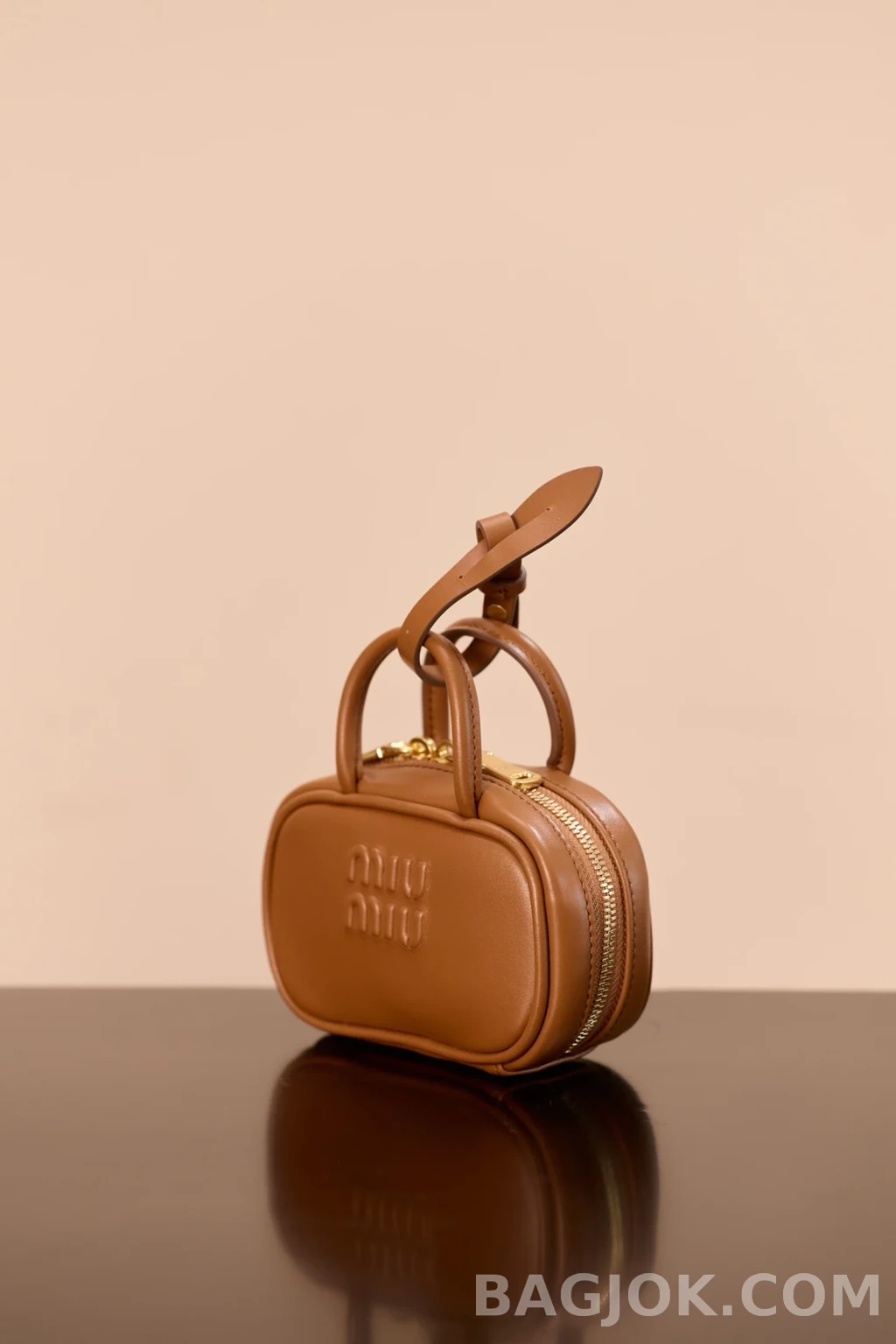 미우미우 MiuMiu 아르카디 마이크로 백 상세 이미지