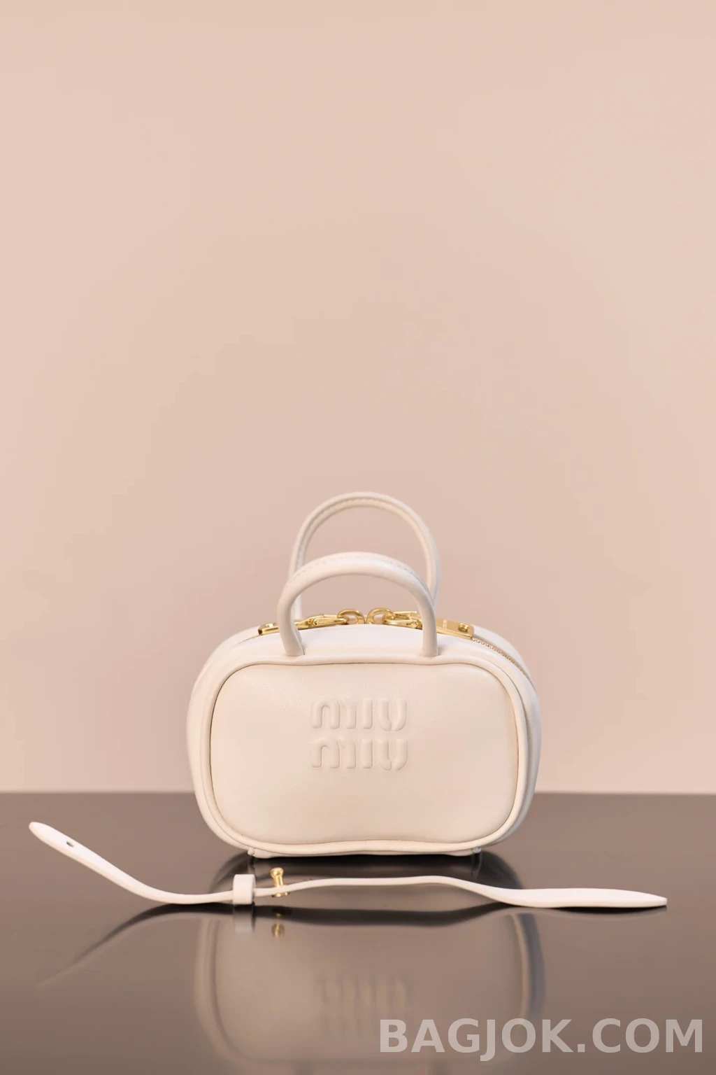미우미우 MiuMiu 아르카디 마이크로 백 상세 이미지