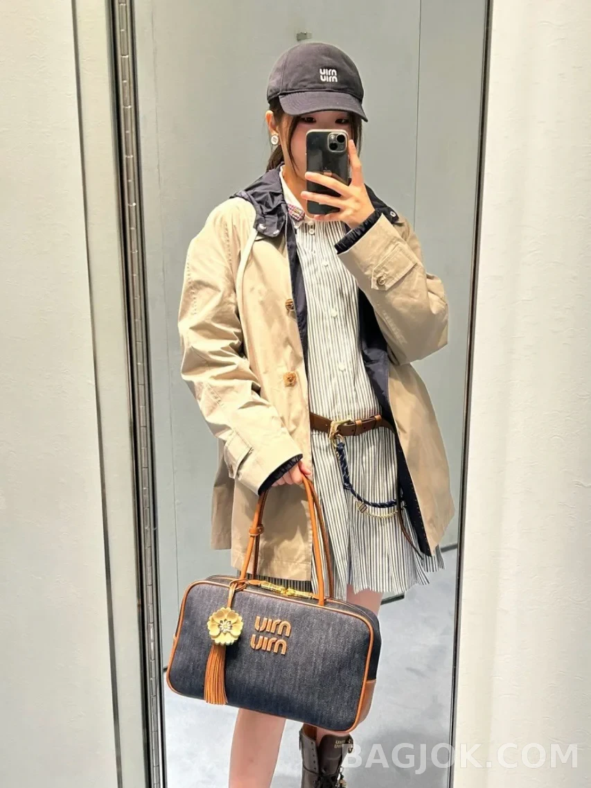 미우미우 MiuMiu 보 데님 백 라지 상세 이미지