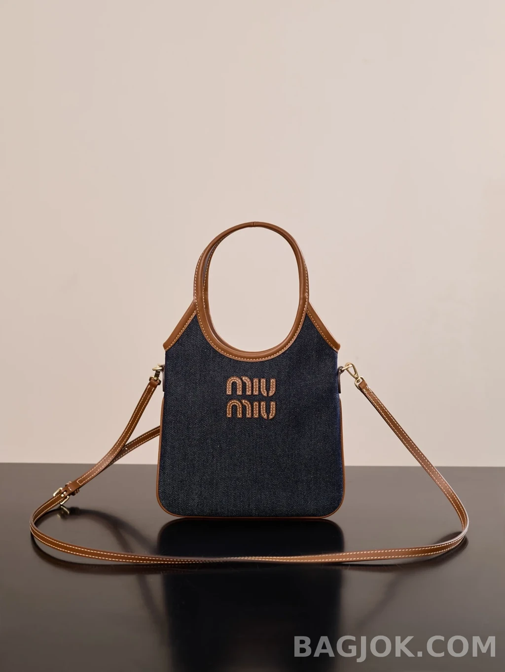 미우미우 MiuMiu 아이비 데님 핸드백 블루 브랜디 상세 이미지