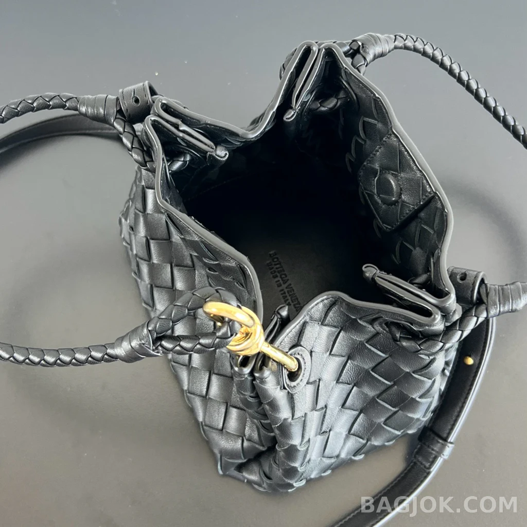 보테가베네타 Bottega Veneta 파라슈트 숄더백 스몰 상세 이미지