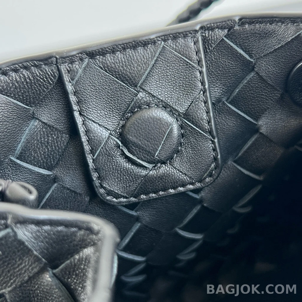 보테가베네타 Bottega Veneta 파라슈트 숄더백 스몰 상세 이미지