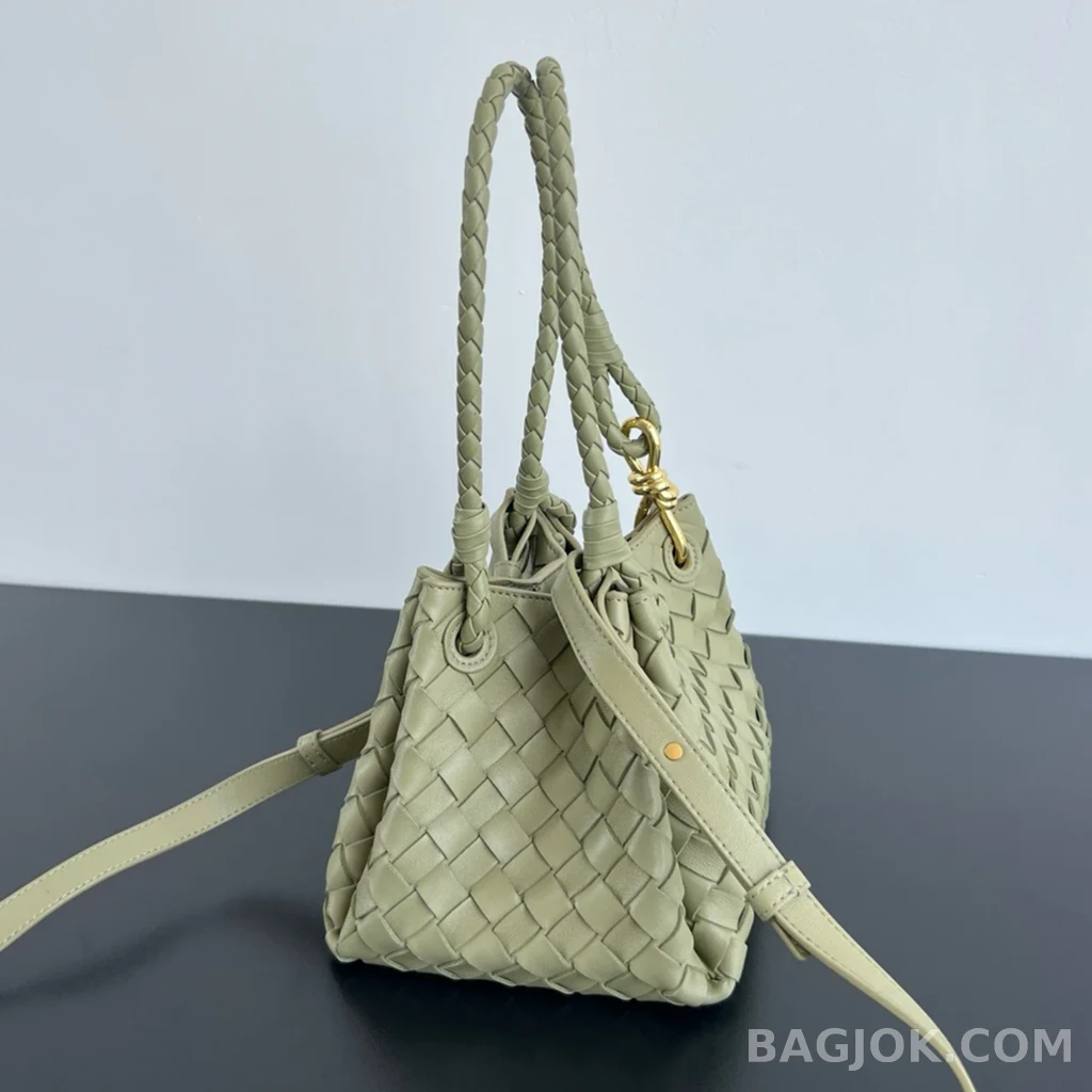 보테가베네타 Bottega Veneta 파라슈트 숄더백 스몰 상세 이미지