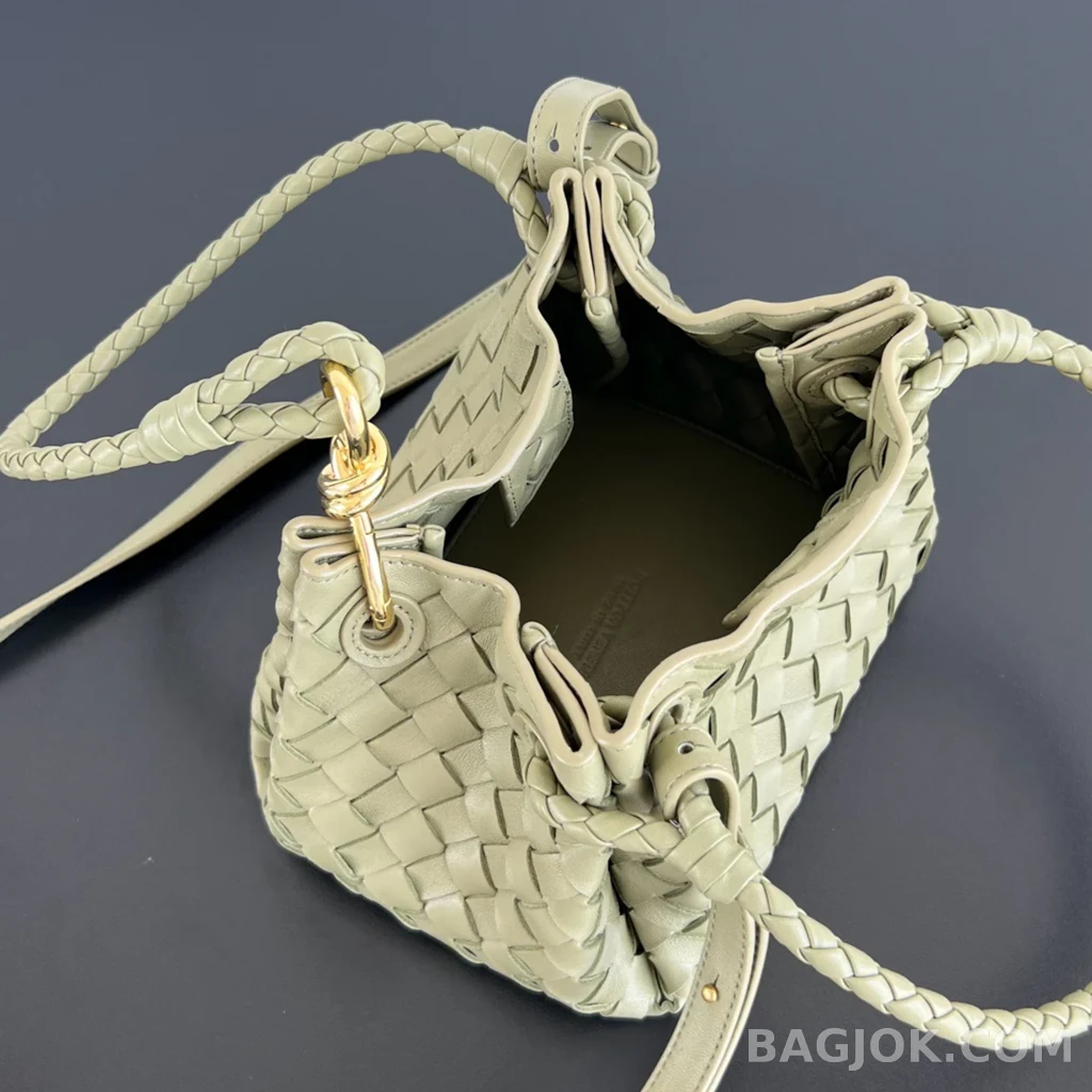 보테가베네타 Bottega Veneta 파라슈트 숄더백 스몰 상세 이미지