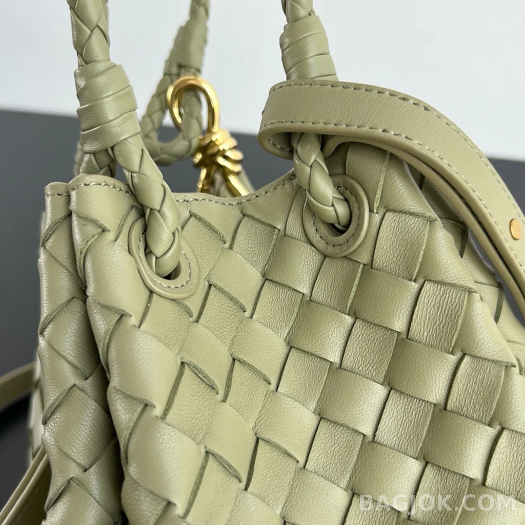 보테가베네타 Bottega Veneta 파라슈트 숄더백 스몰 상세 이미지