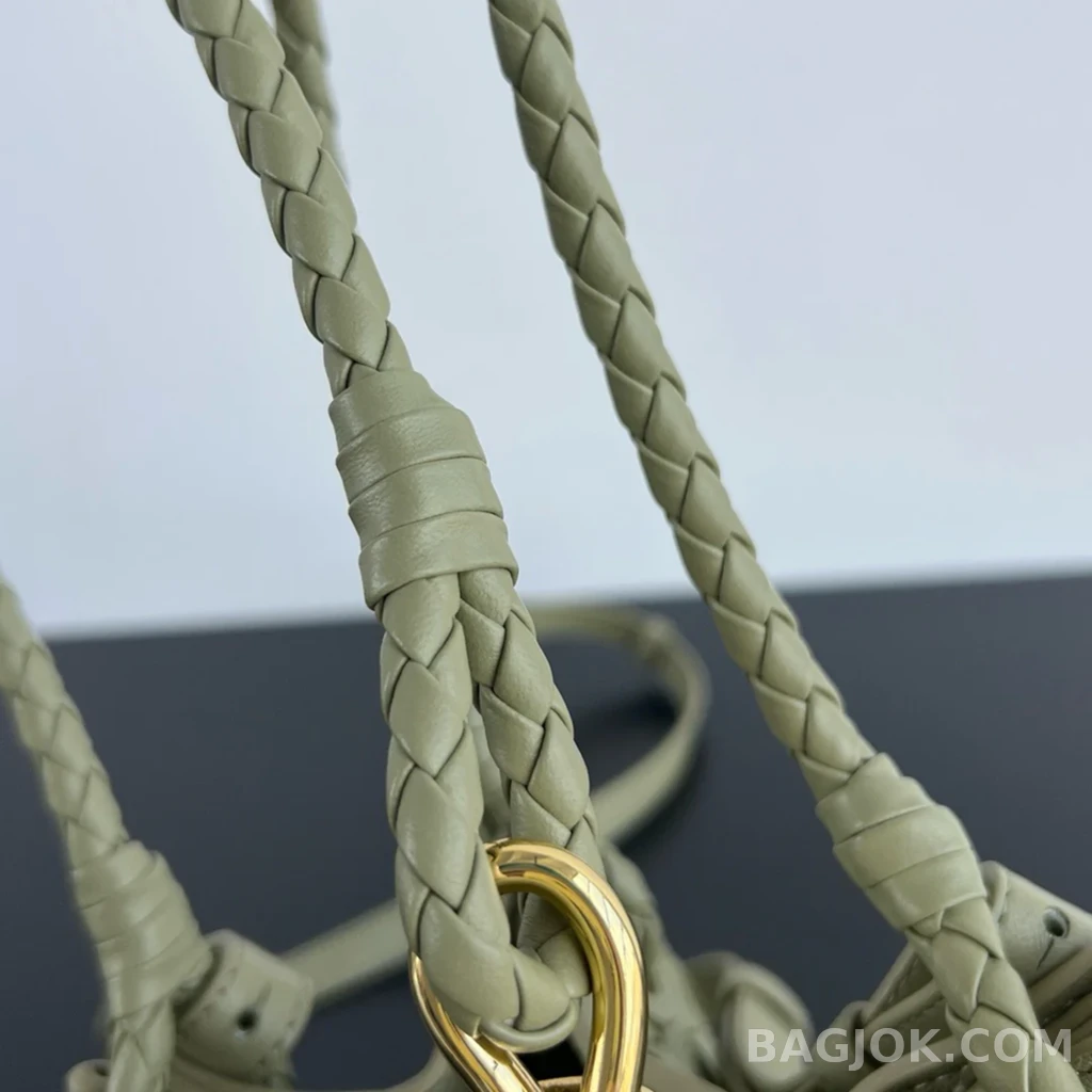 보테가베네타 Bottega Veneta 파라슈트 숄더백 스몰 상세 이미지