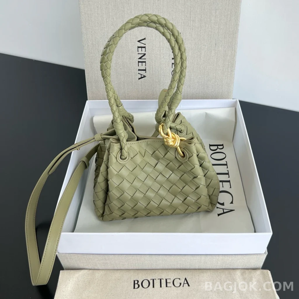 보테가베네타 Bottega Veneta 파라슈트 숄더백 스몰 상세 이미지