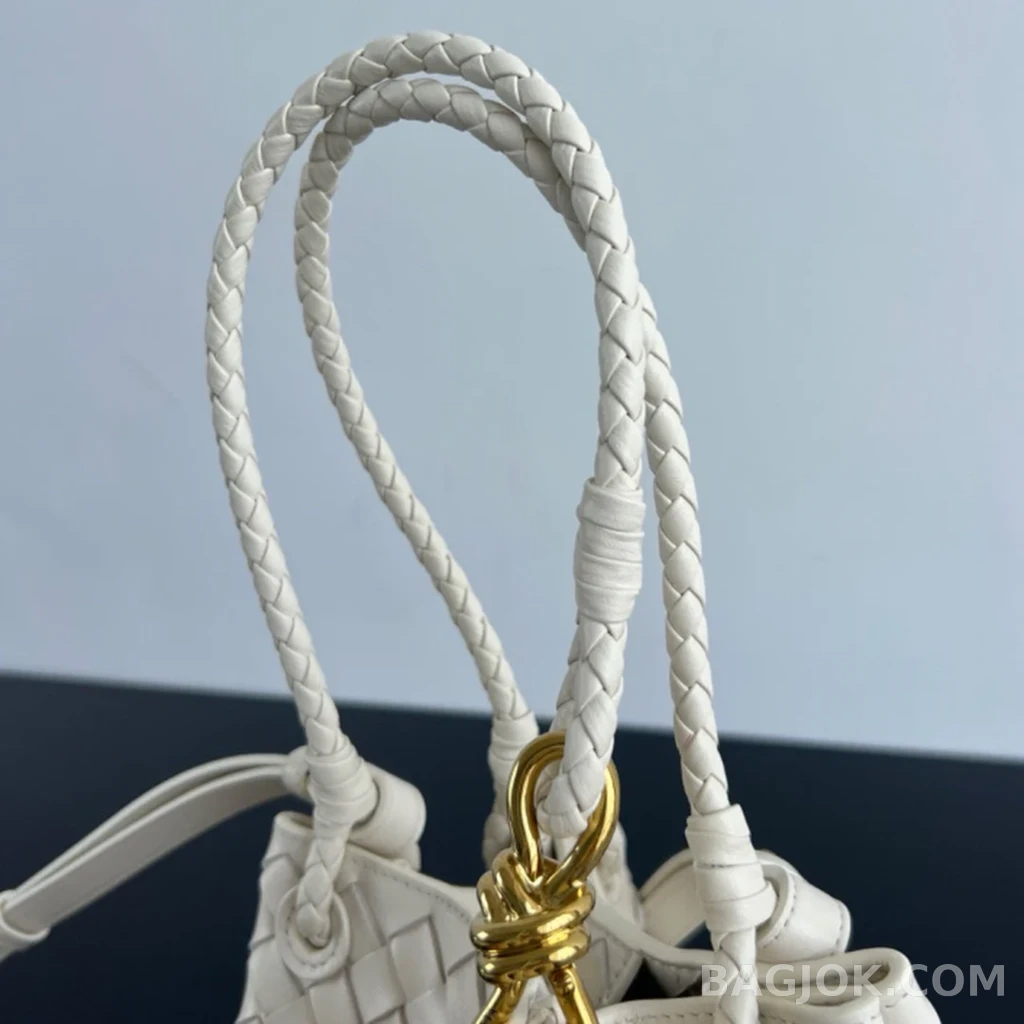 보테가베네타 Bottega Veneta 파라슈트 숄더백 스몰 상세 이미지