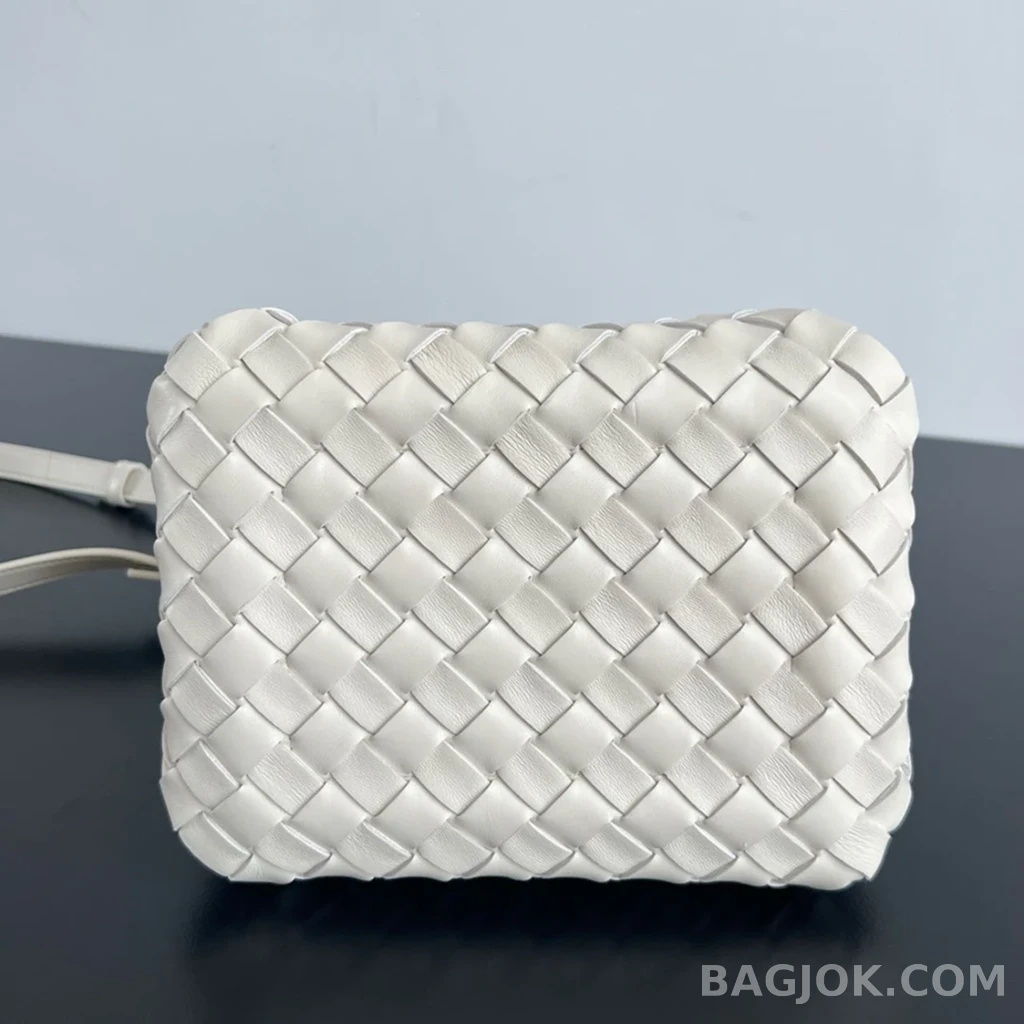 보테가베네타 Bottega Veneta 파라슈트 숄더백 스몰 상세 이미지