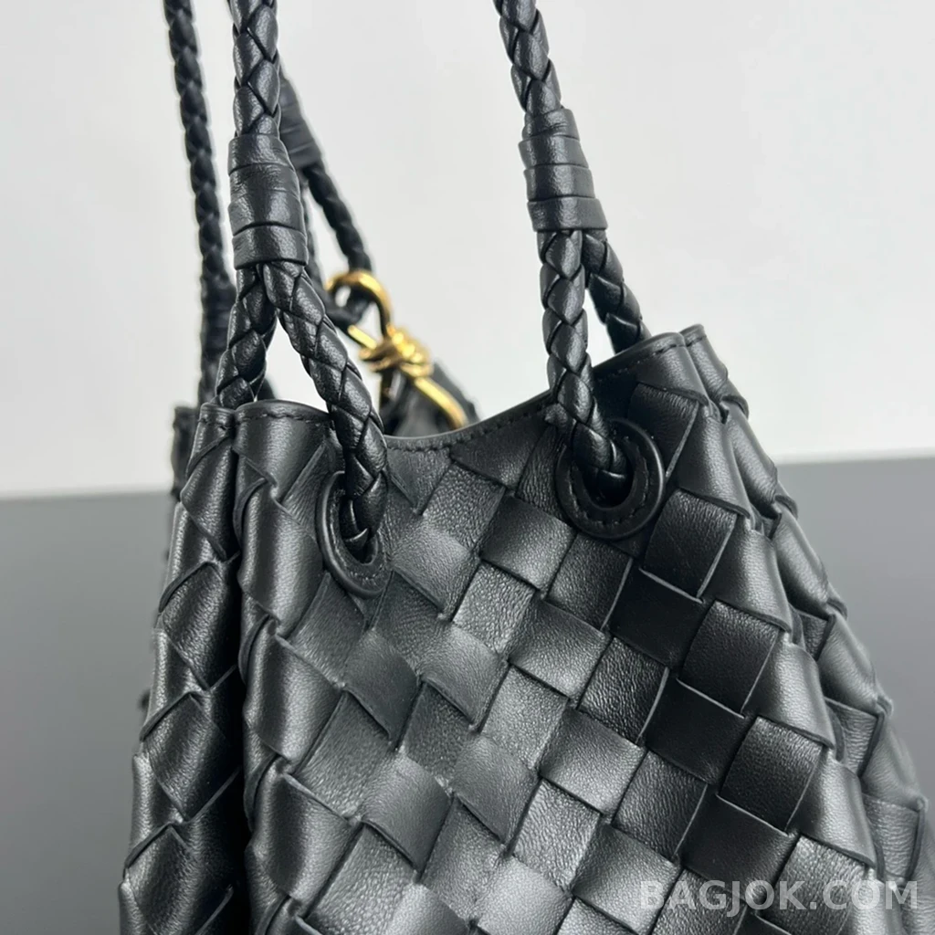 보테가베네타 Bottega Veneta 파라슈트 숄더백 미디움 상세 이미지