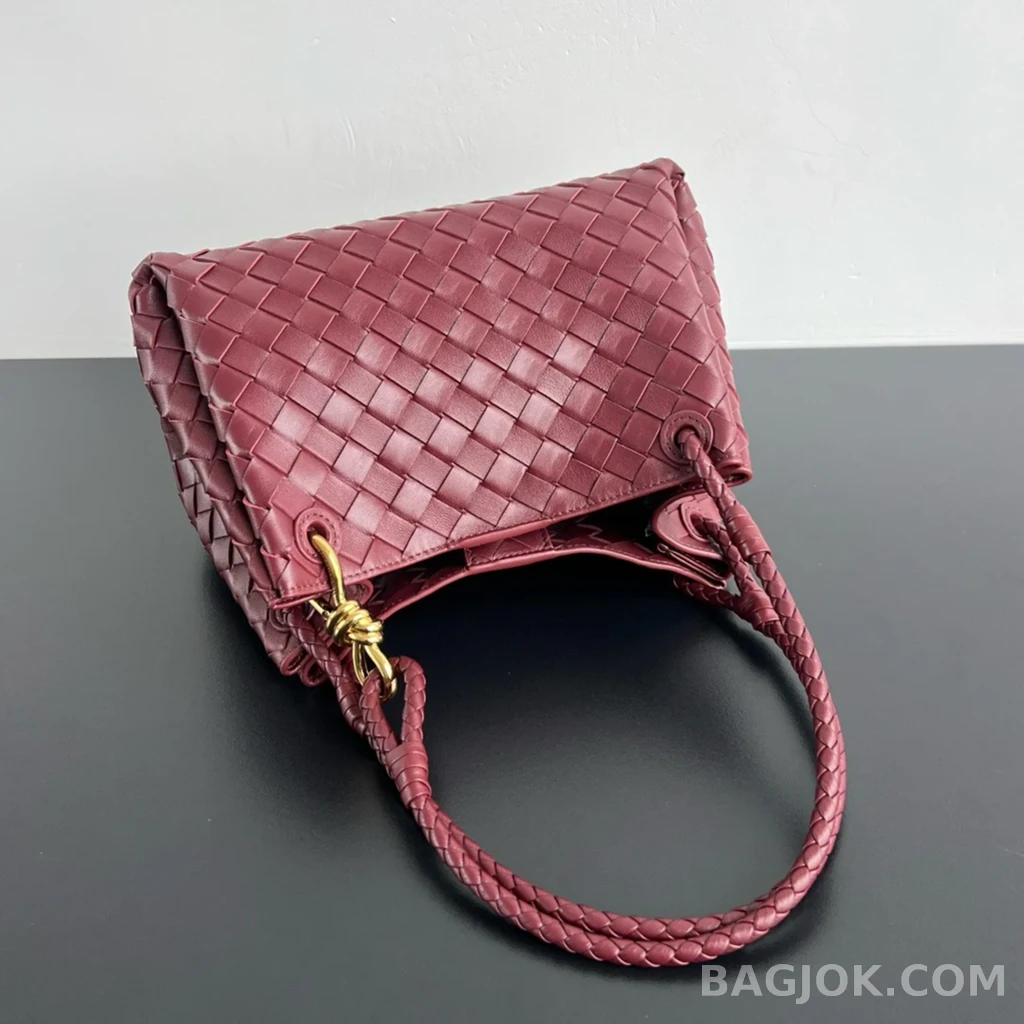 보테가베네타 Bottega Veneta 파라슈트 숄더백 미디움 상세 이미지