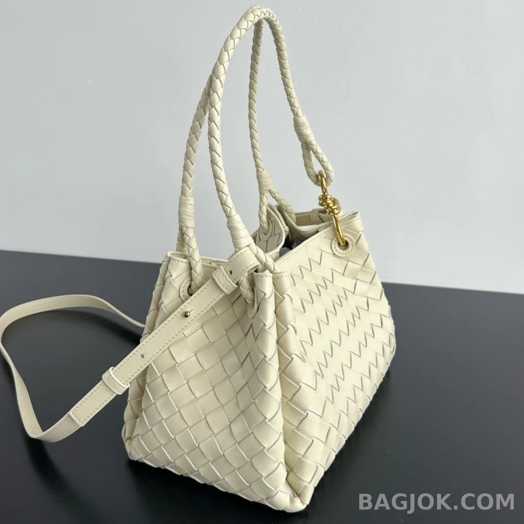 보테가베네타 Bottega Veneta 파라슈트 숄더백 미디움 상세 이미지