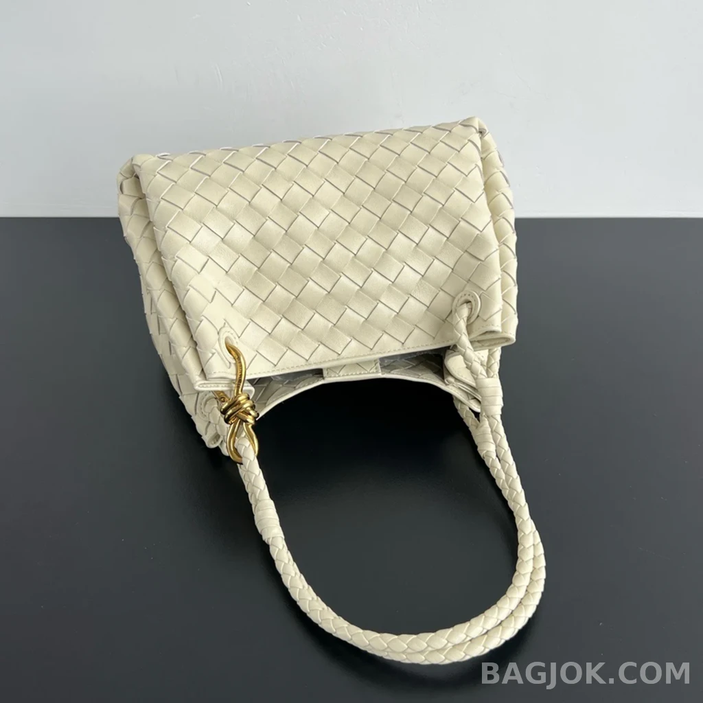 보테가베네타 Bottega Veneta 파라슈트 숄더백 미디움 상세 이미지